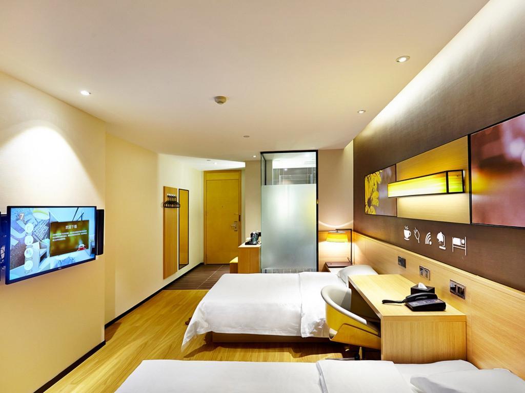 7Days Premium Chongqing Hongqihegou Hotel Стая снимка