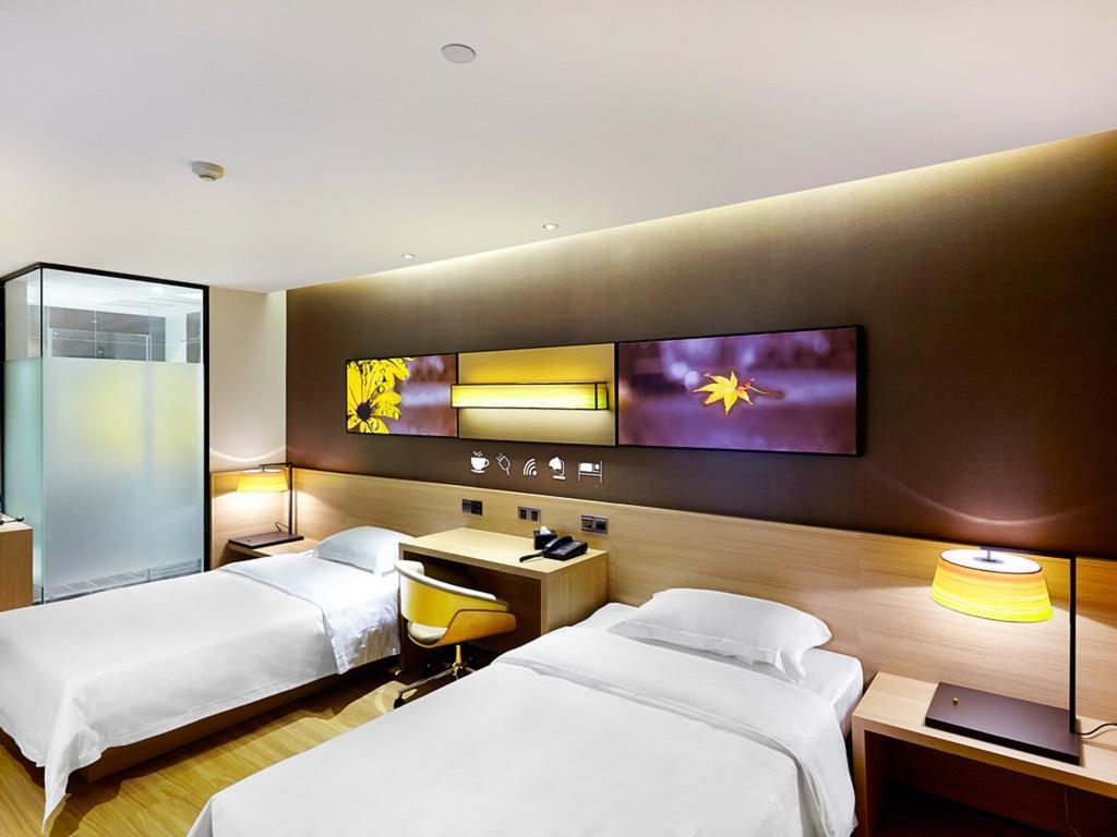 7Days Premium Chongqing Hongqihegou Hotel Стая снимка